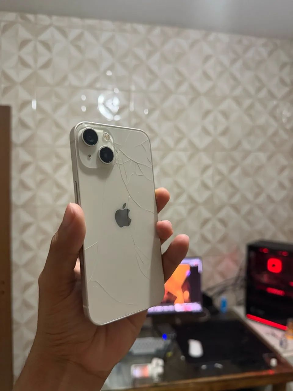 iPhone 13 128gb branco - Foto 4