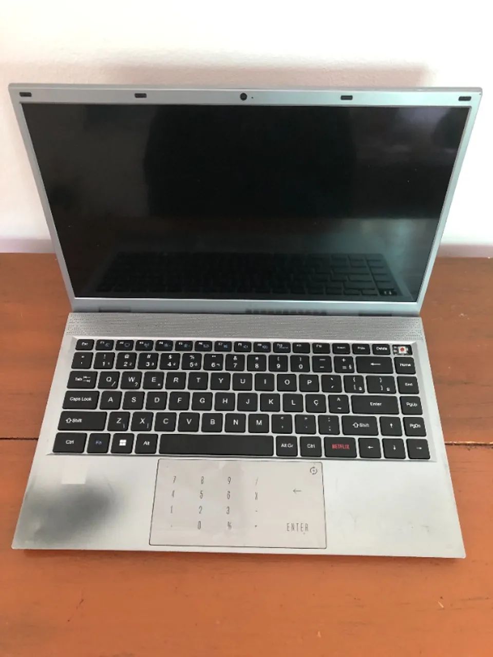 Notebook i3 10ª Geração SSD NVMe - Rápido e Pronto para Uso