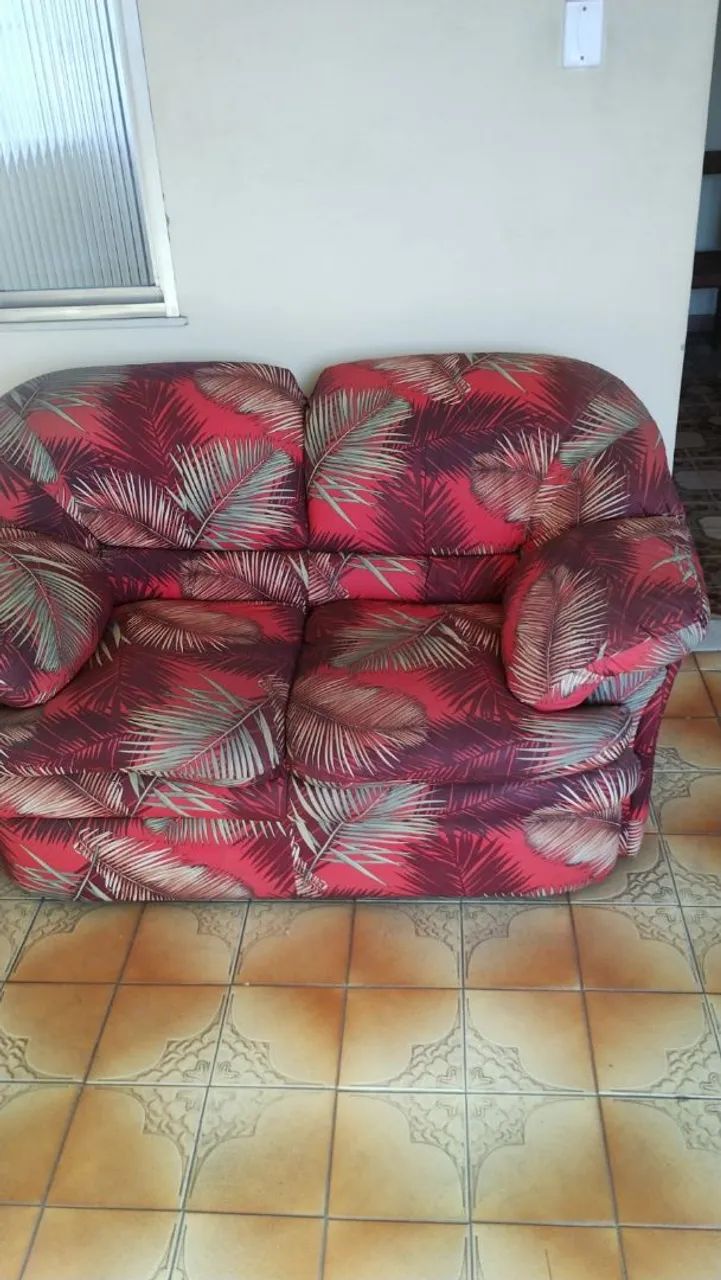 sofá 2 lugares