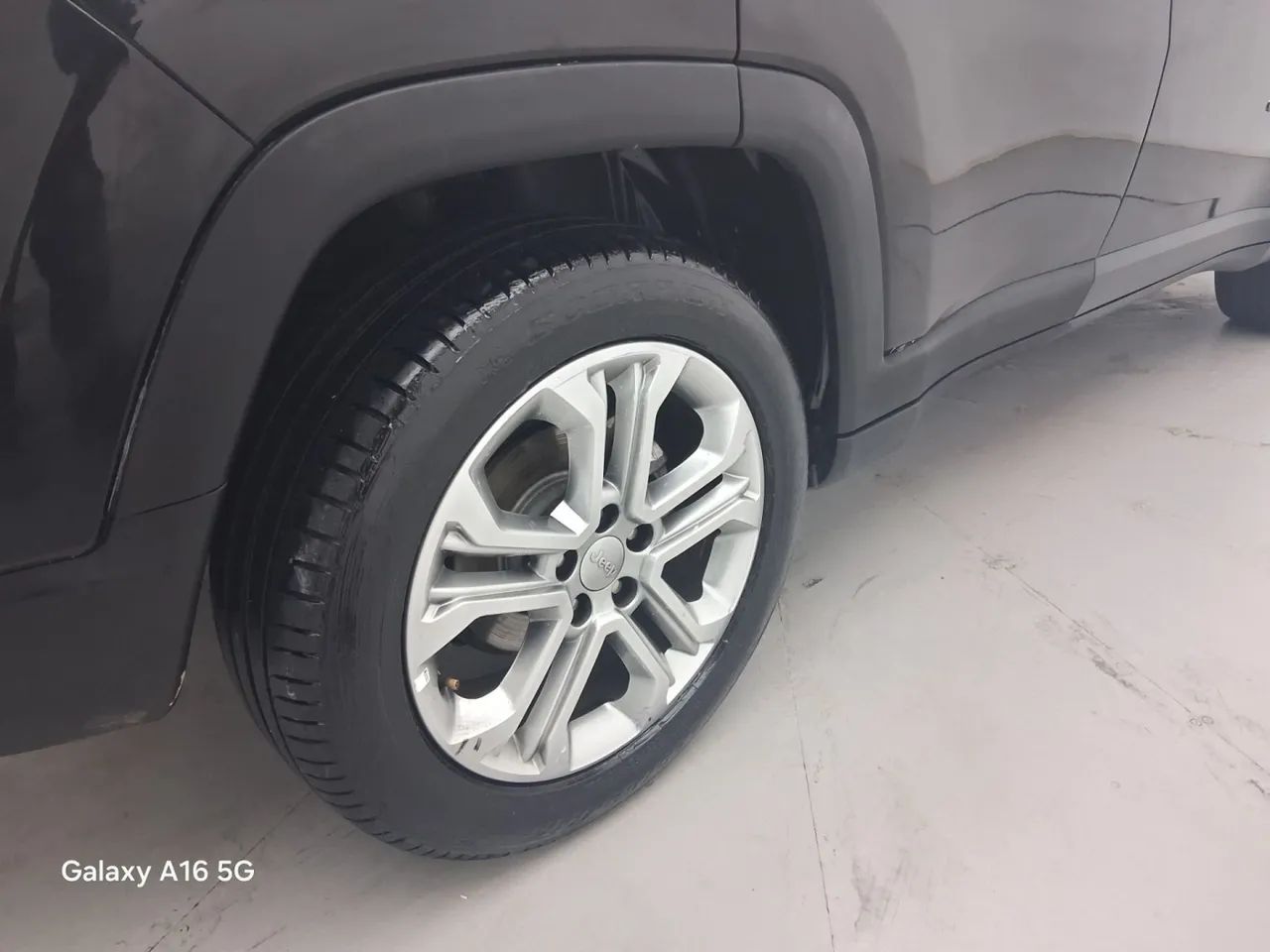 Jeep Compass LONG. T270 1.3 TB 4x2 Flex Aut., foto 14 de 18