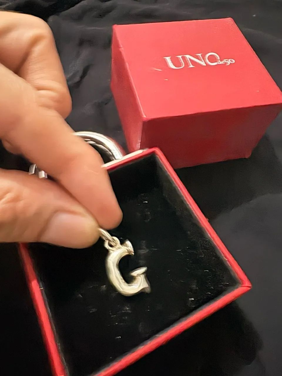 Pingente em prata ( UNO)
