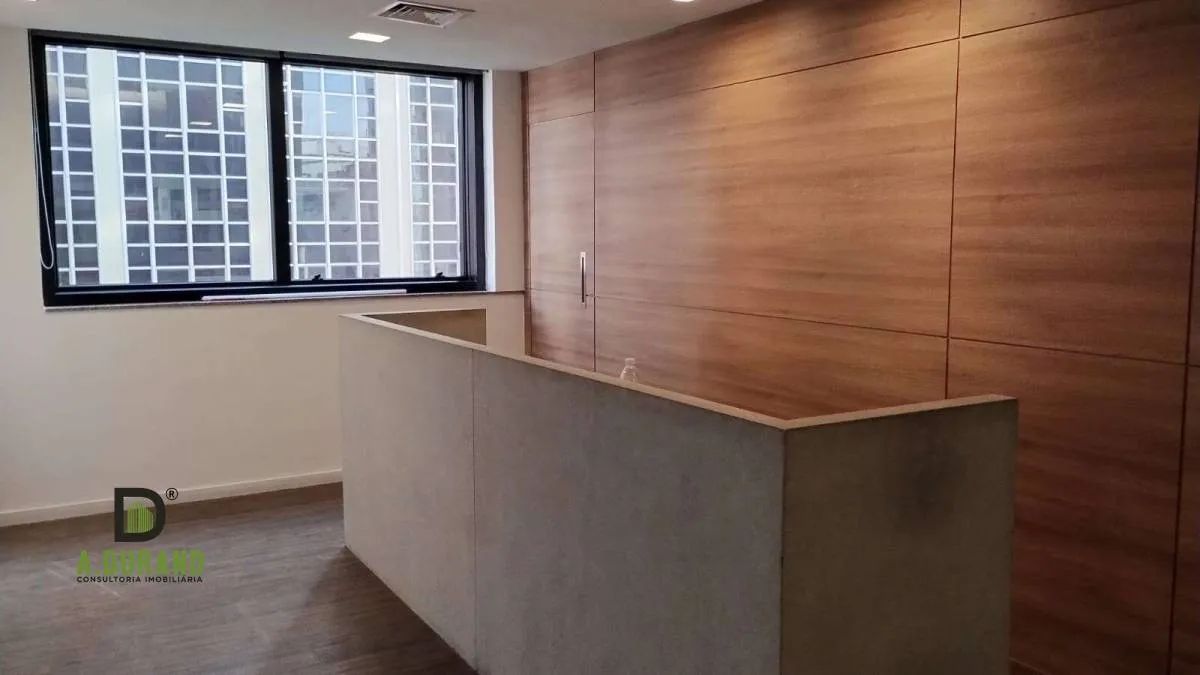 Alugo ou vendo sala comercial no Edifício Manhattan Tower - Foto 2