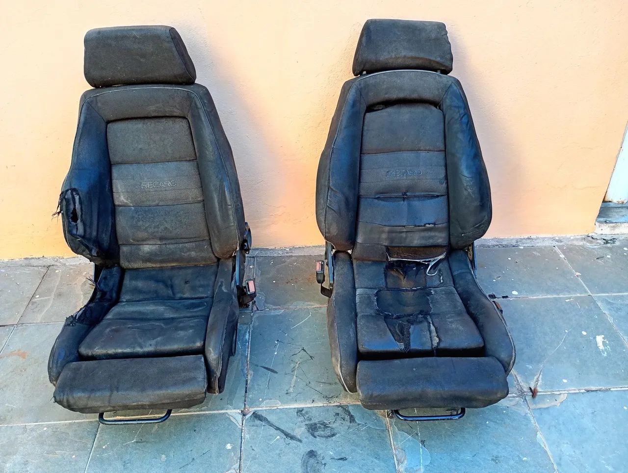 Bancos RECARO plaquetas e gavetinha original não e réplica  - Foto 2
