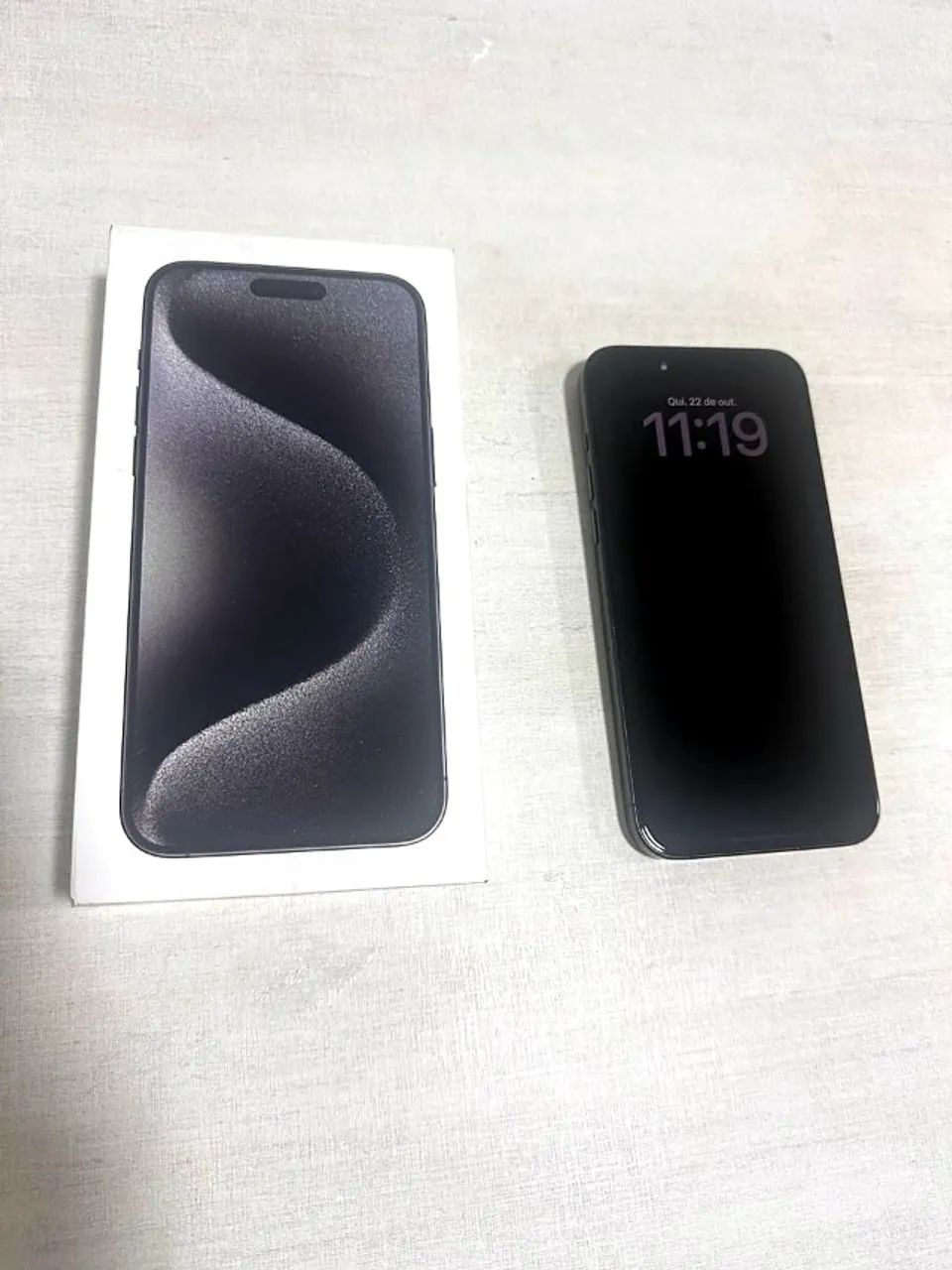 iPhone 15 Pro Max 256GB - Titânio Preto - Foto 3