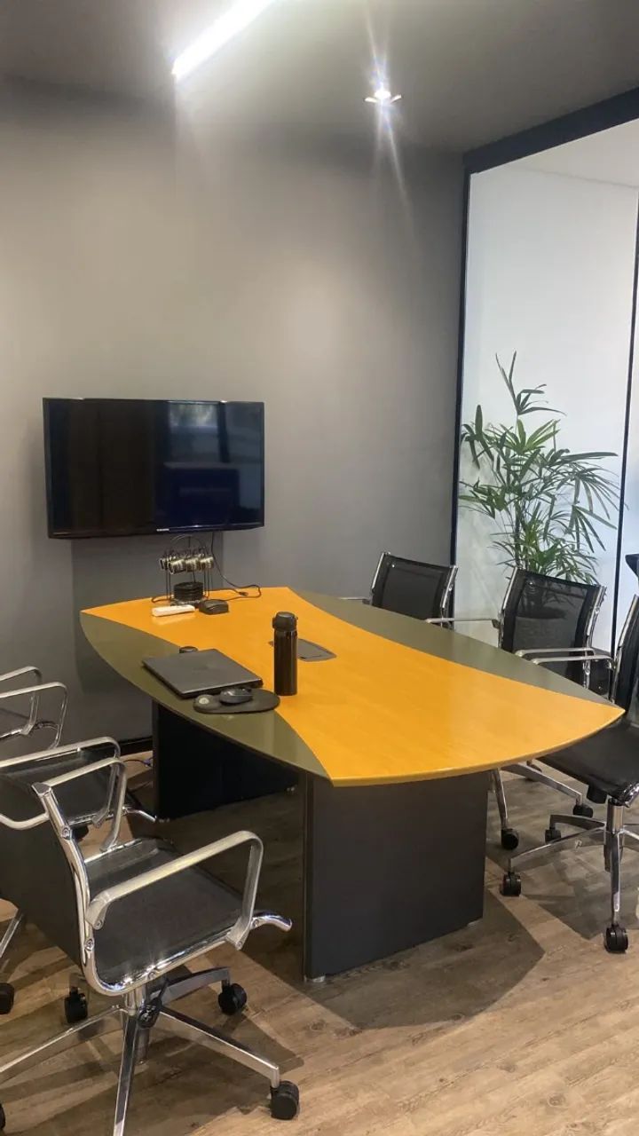 Mesa de reunião