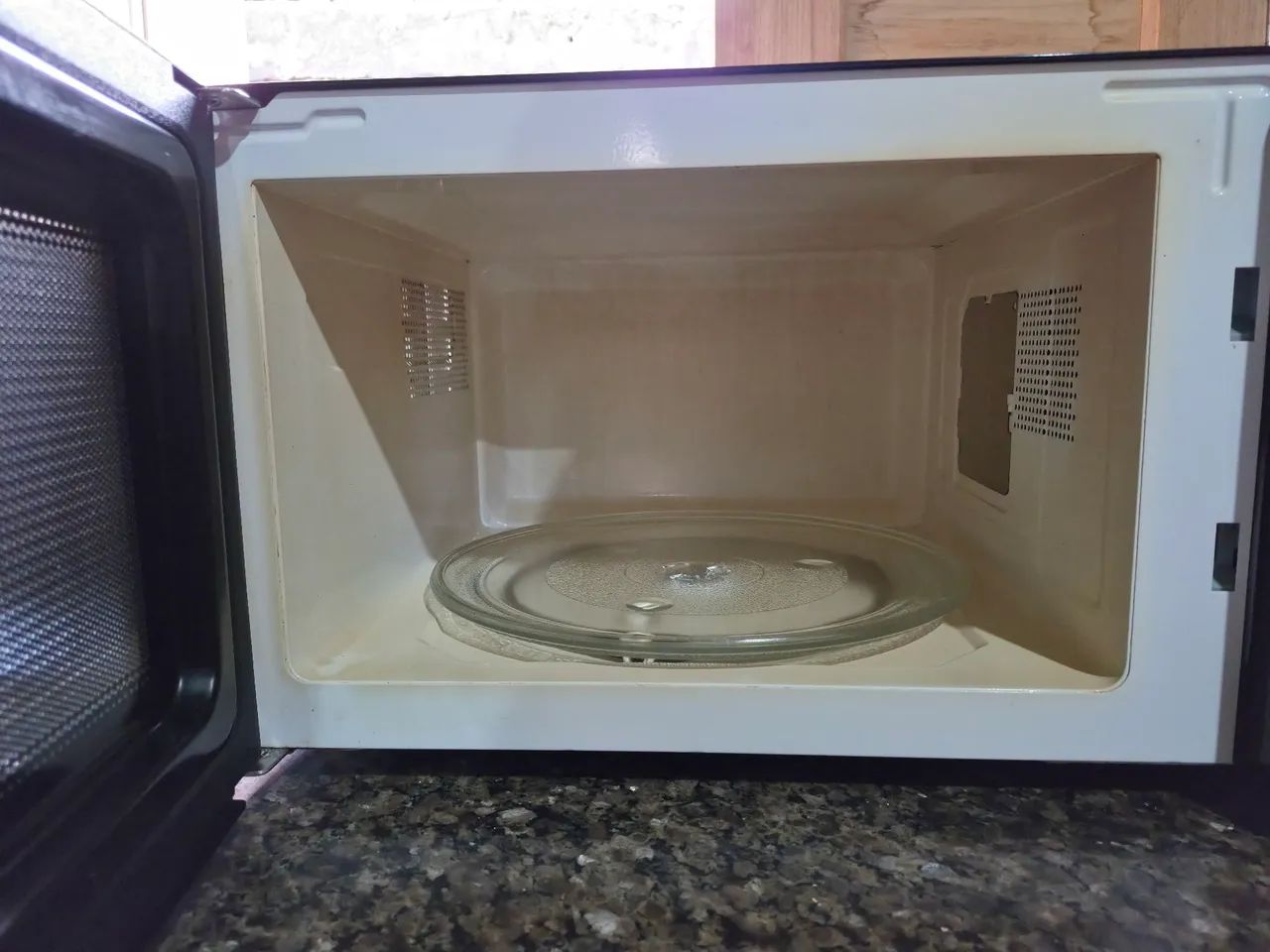 Vende-se Micro-ondas  - Foto 2