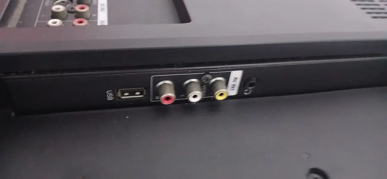 TV AOC 32" - Foto 5