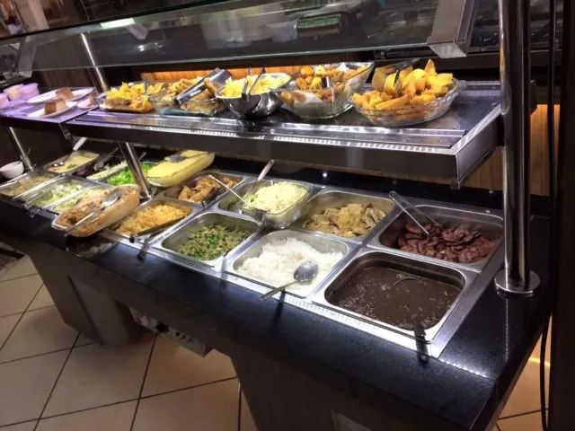 RESTAURANTE COM PAINEIS SOLARES EM MARIA ORTIZ - Foto 3