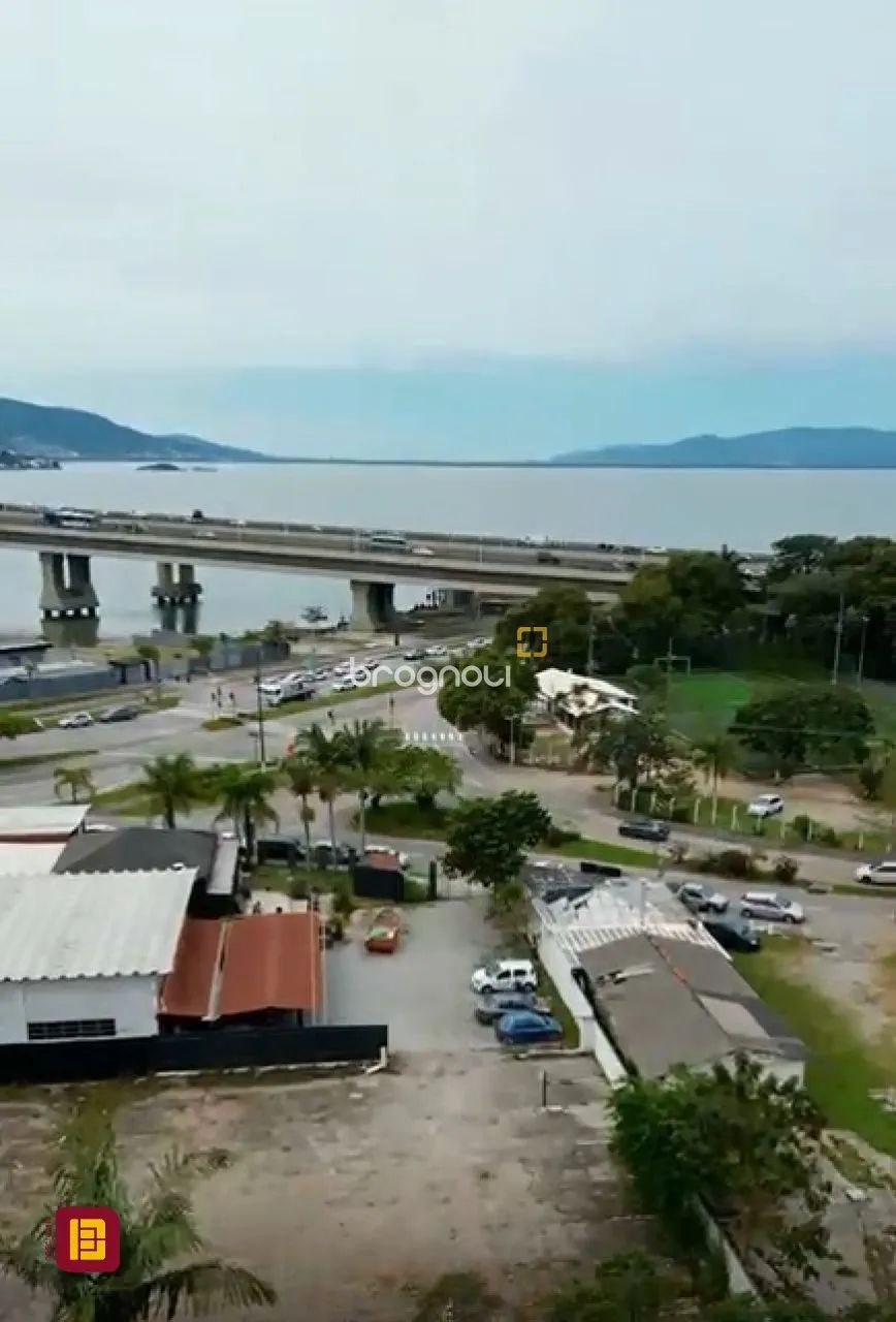 Terreno à venda no Estreito próximo as Pontes.