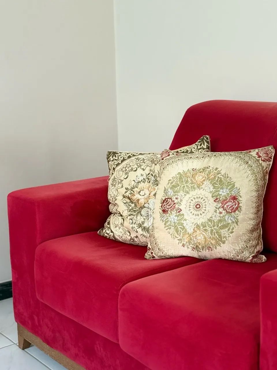 Conjunto de sofás retráteis 2 e 3 lugares. - Foto 3