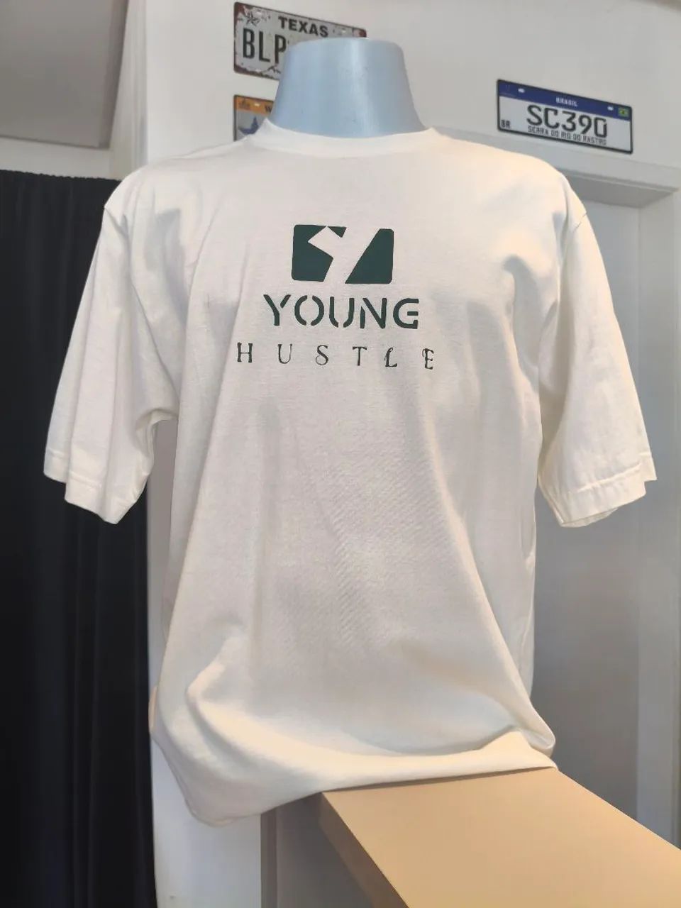 Camiseta oversize suedini 