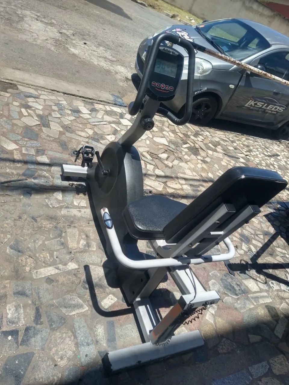 Bicicleta Horizontal Athletic Profissional - Foto 3
