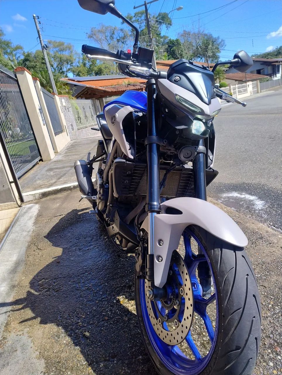 Yamaha MT-03  - Foto 4