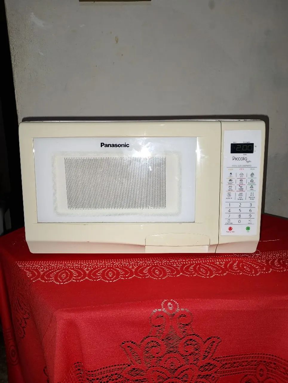 Microondas 20 litros semi novo 