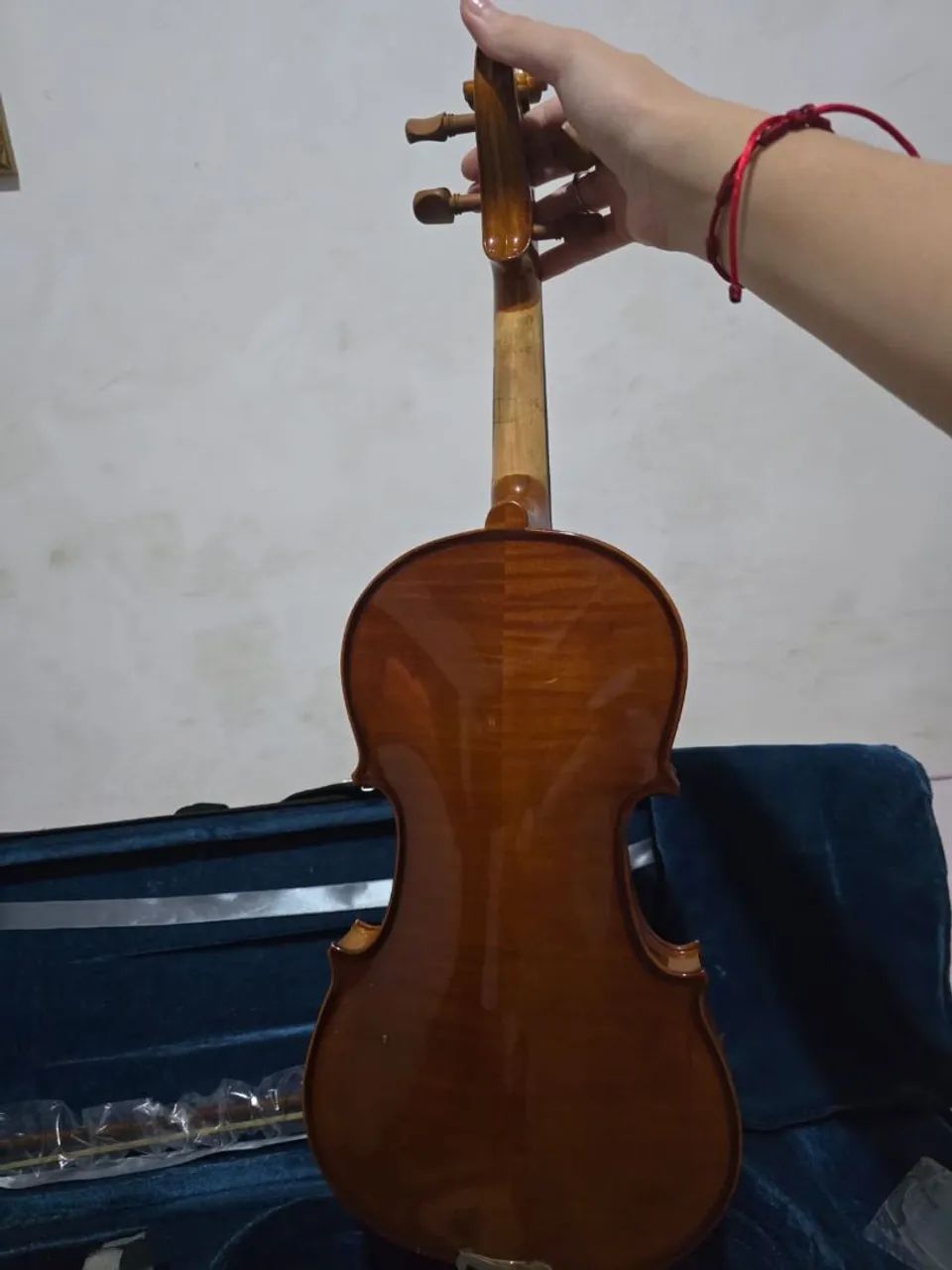 Violino Eagle VE 441 com Corda de Sol Reserva Lacrada - Foto 4