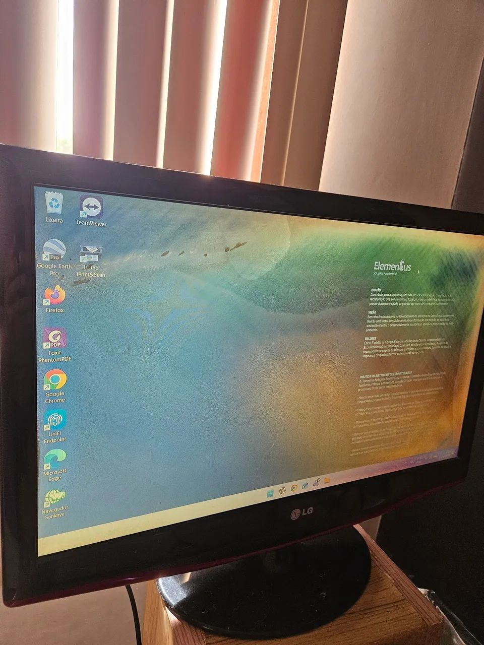 Monitor LG 23 Polegadas 60wz - Foto 2
