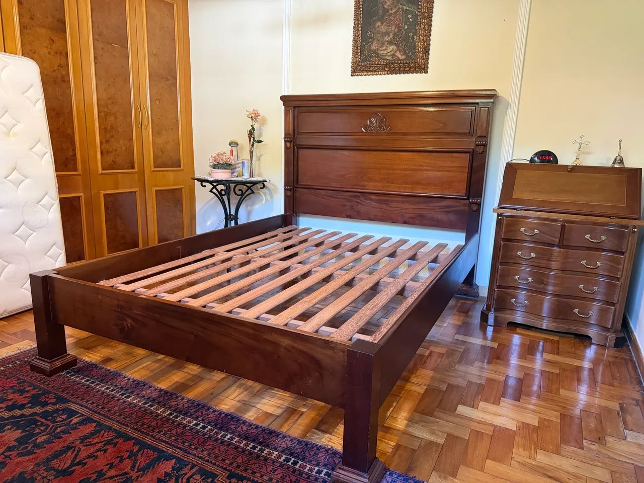 Cama de casal em madeira maciça  - Foto 2