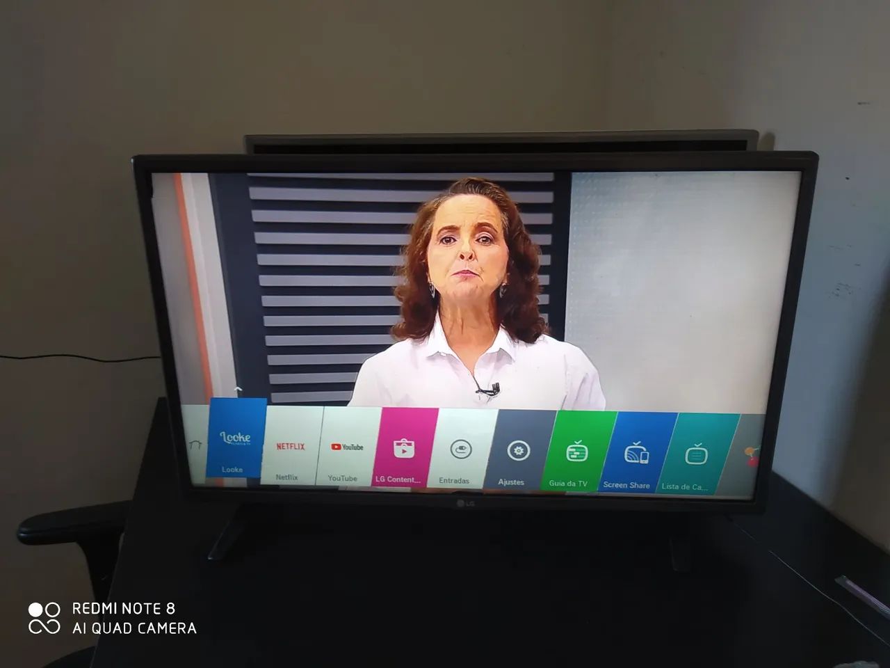 TV LG   SMART 32  POLEGADAS FUNCIONANDO PERFEITAMENTE, RETIRAR EM AMARALINA PRÓXIMO NOVO  - Foto 2