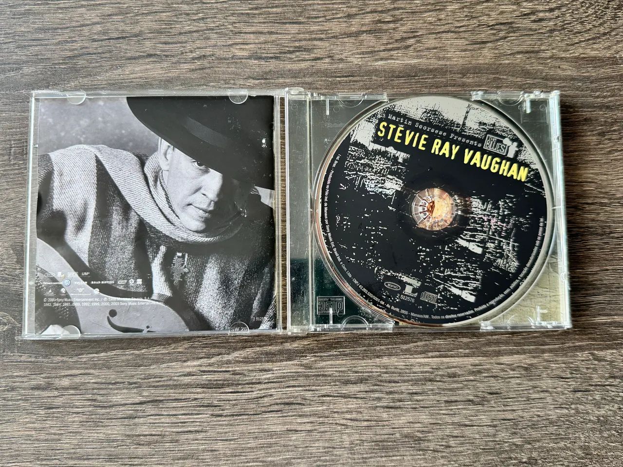 CD Martin Scorsese Presents The Blues - Stevie Ray Vaughan - Foto 2