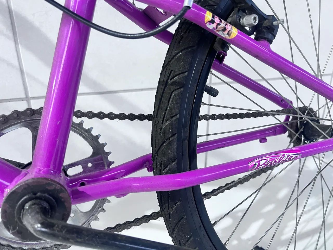 Excelente Bicicleta Barbie - Foto 4