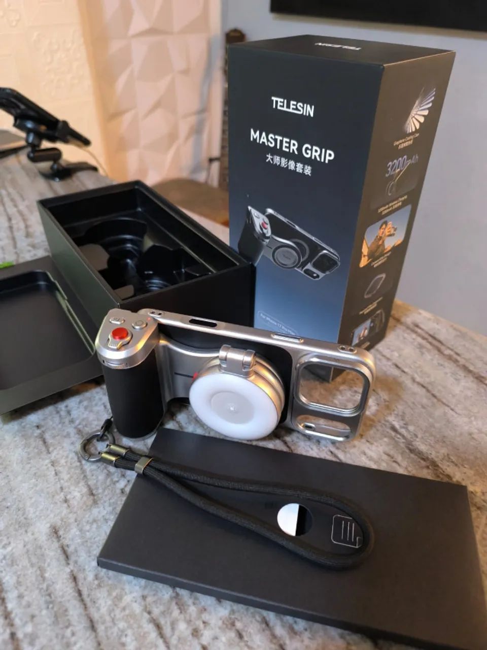 Kit Criação, Telesin Master Grip, iPhone 17 Pro Max - Foto 5