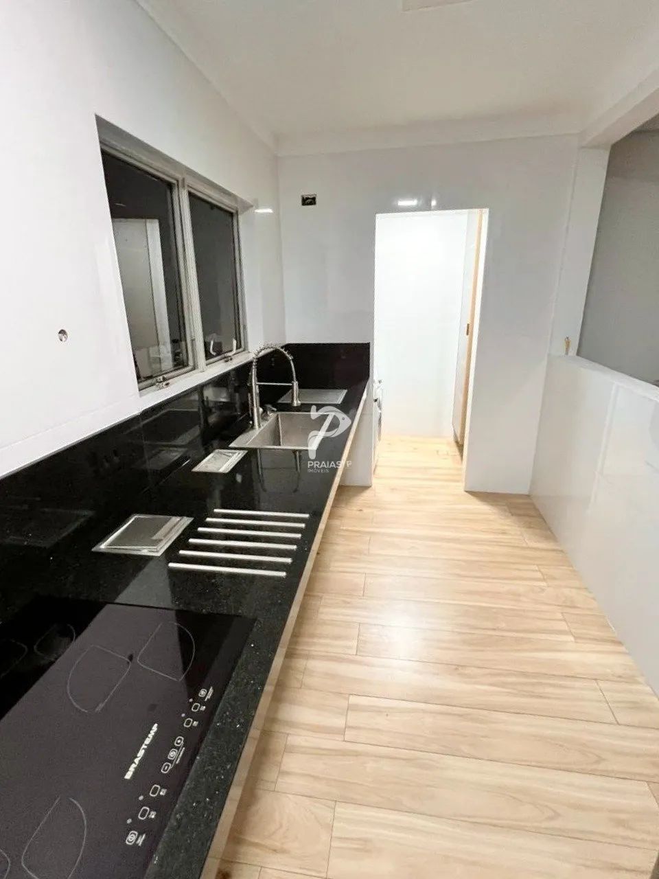 Apartamento com terraço, 2 dormitórios, Enseada, Guarujá - Foto 3