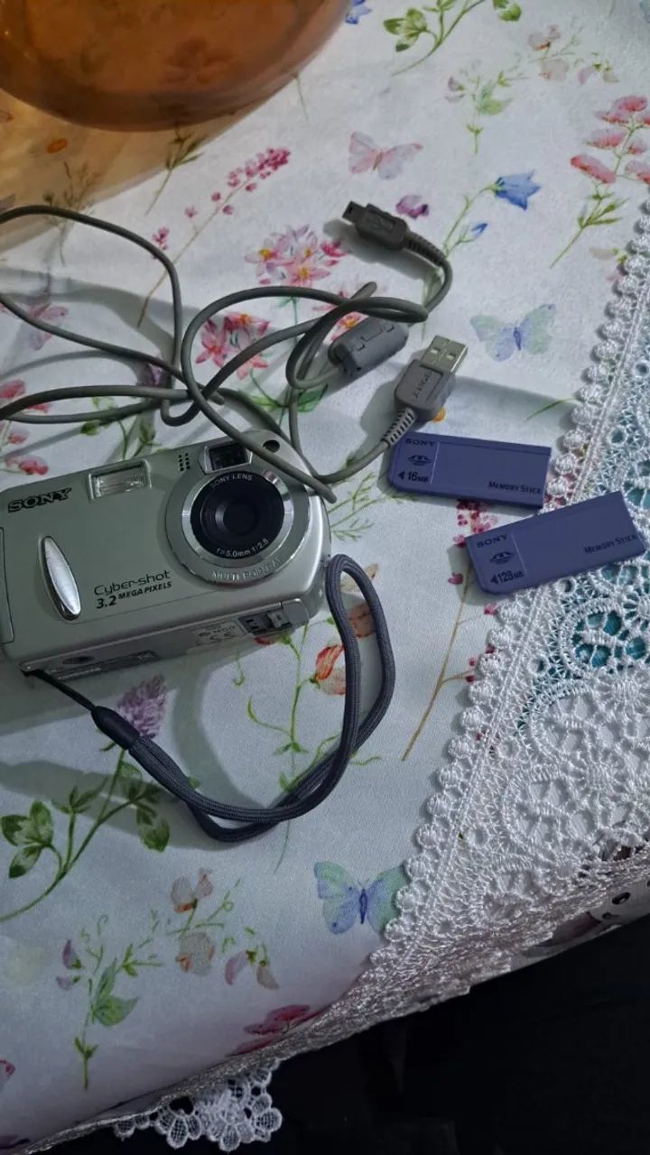 Sony Cyber-Shot DSC-P32 - Foto 3