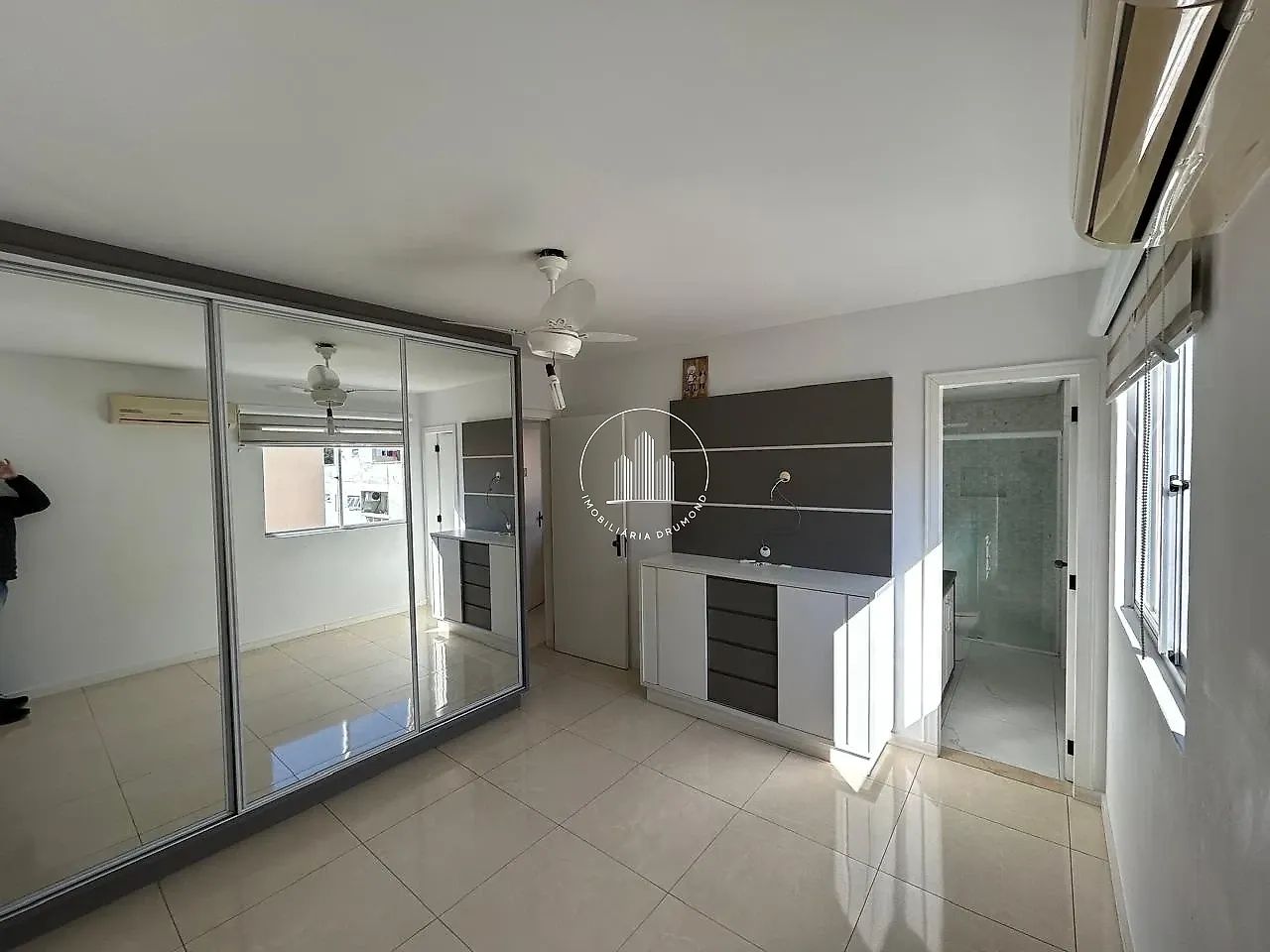 Apartamento 3 Quartos com Piscina - Carvoeira - Foto 3
