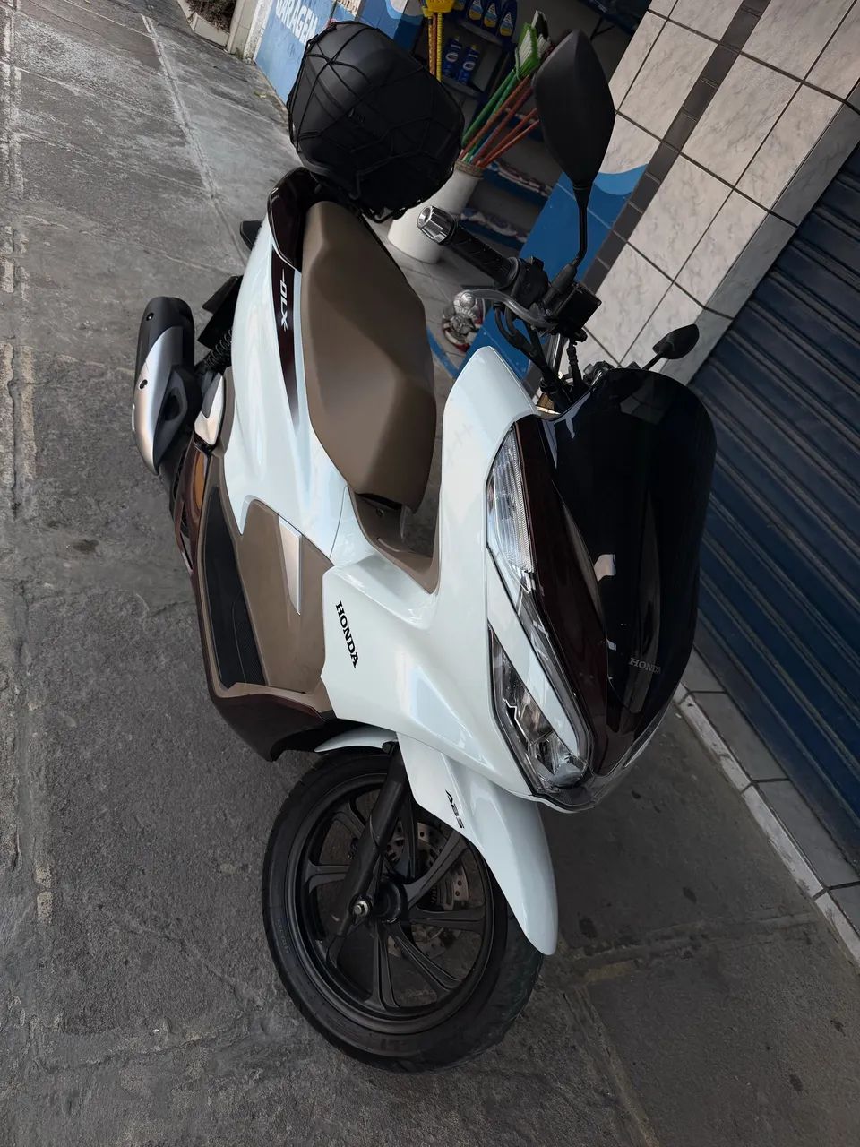 PCX DLX 2020 - Foto 3