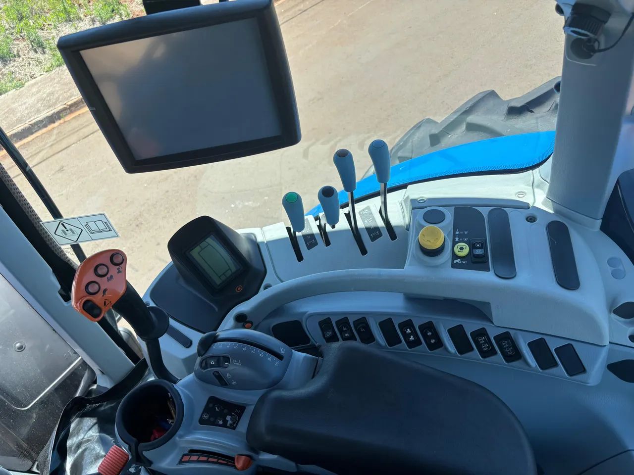 Trator New Holland T7 260 Ano 2020 2.500h Piloto GPS - Foto 5