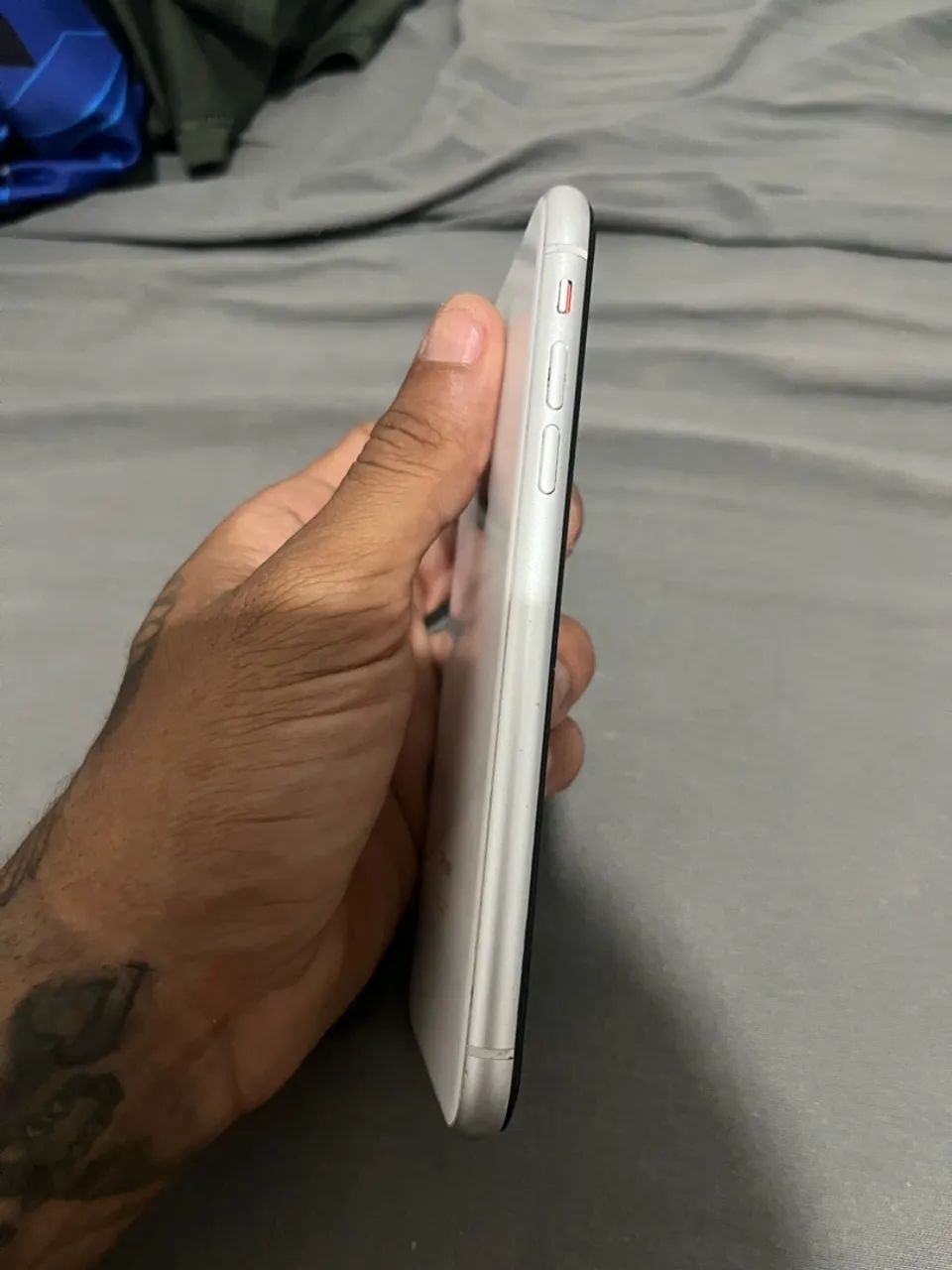 IPHONE XR 64GB BRANCO - Foto 3