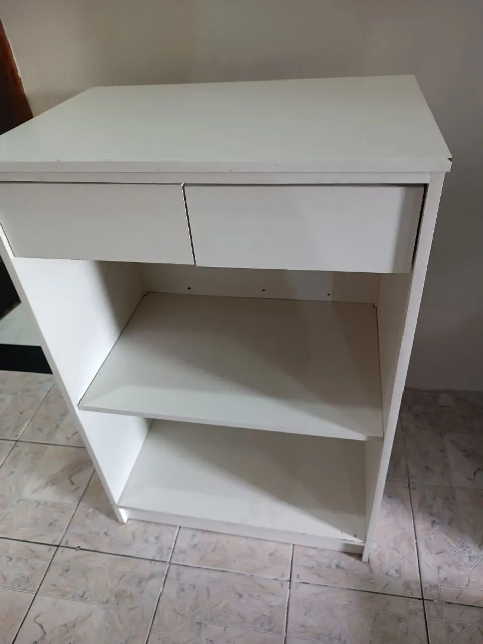 Cômoda branca 