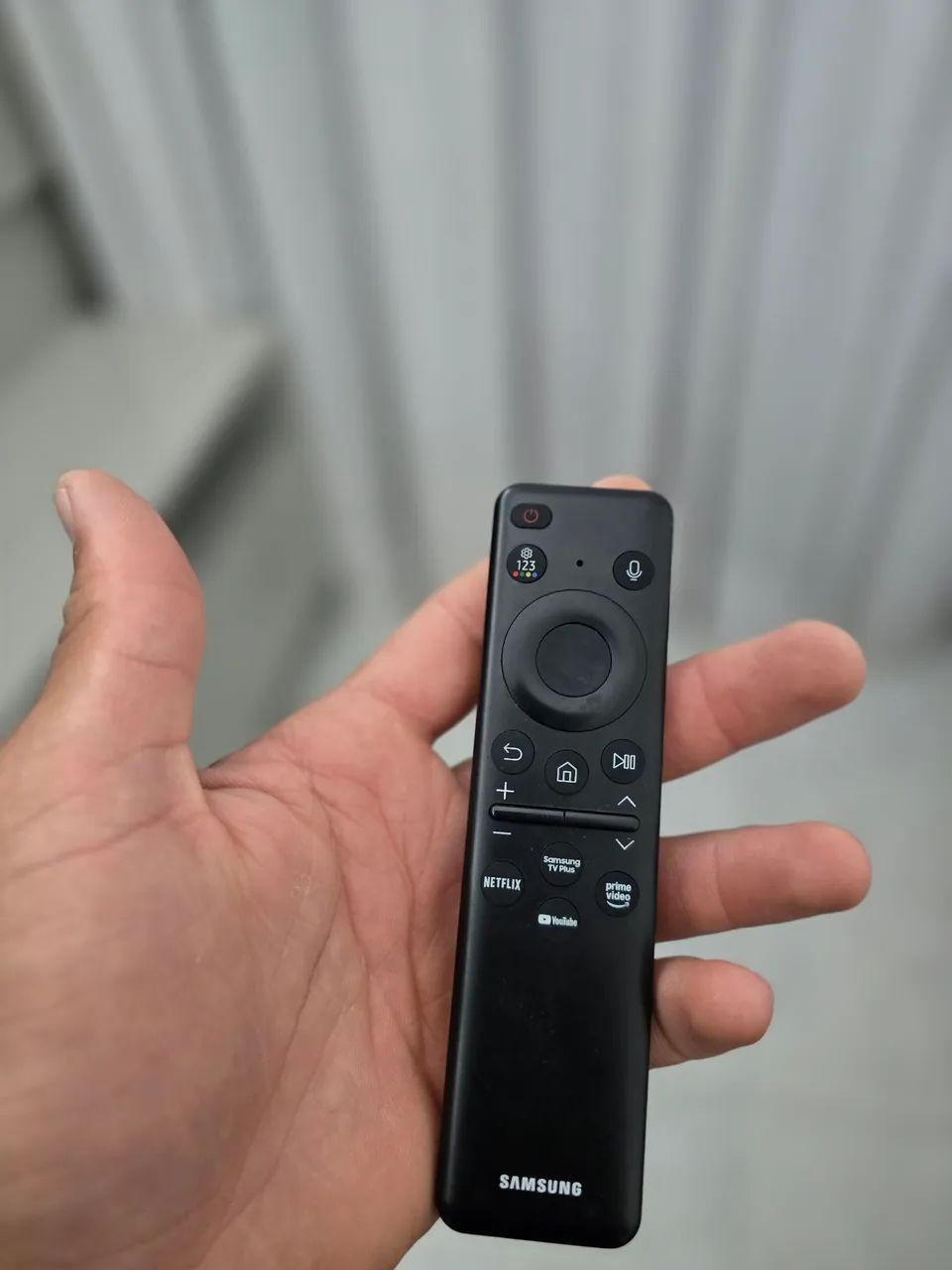 TV 75 POLEGADAS SAMSUNG 4K  - Foto 2