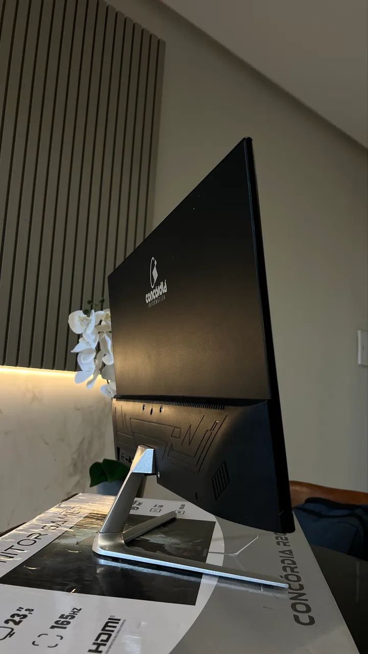 MONITOR GAMER NOVÍSSIMO E COM CAIXA  - Foto 4