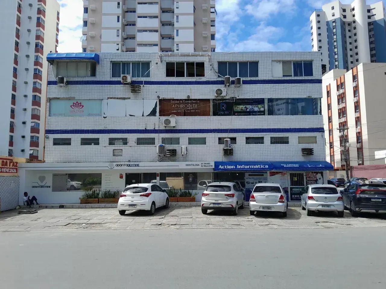 Sala Comercial 40 m² próximo ao Supermercado Soberano