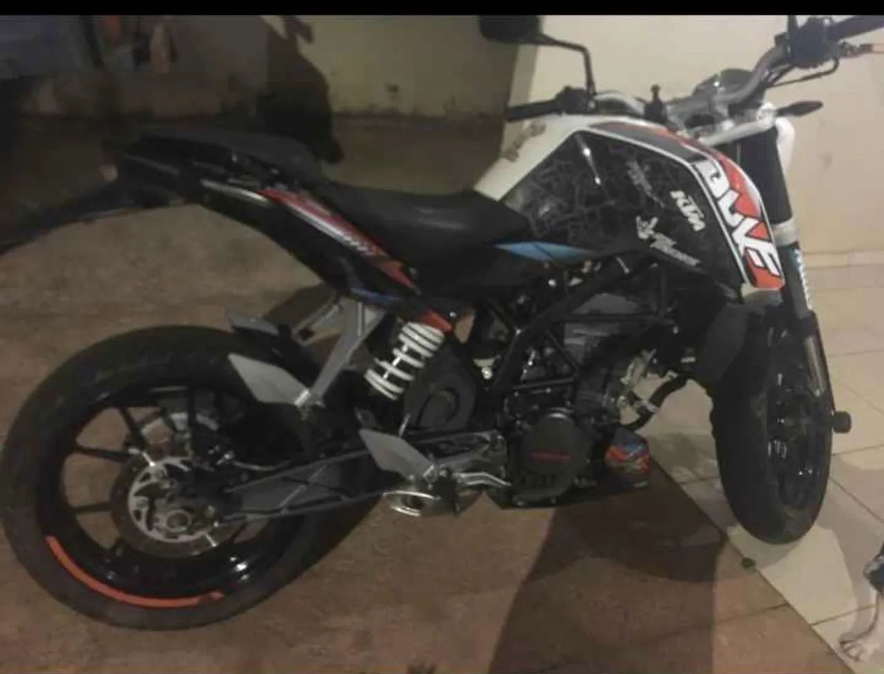 Ktm 200 - Foto 2