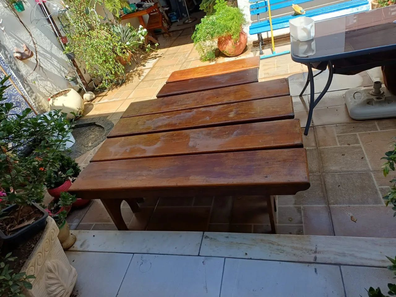 Bancos de madeira - Foto 2