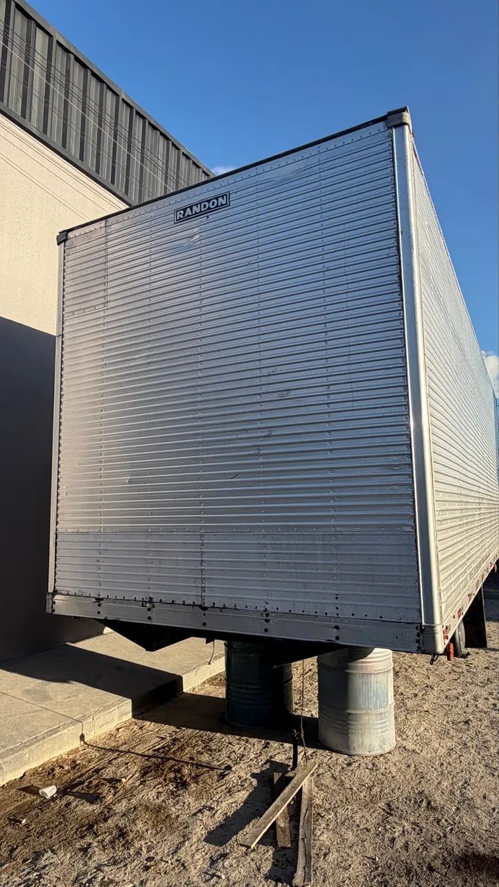 Baú RANDON ALUMÍNIO 2009 - Foto 5