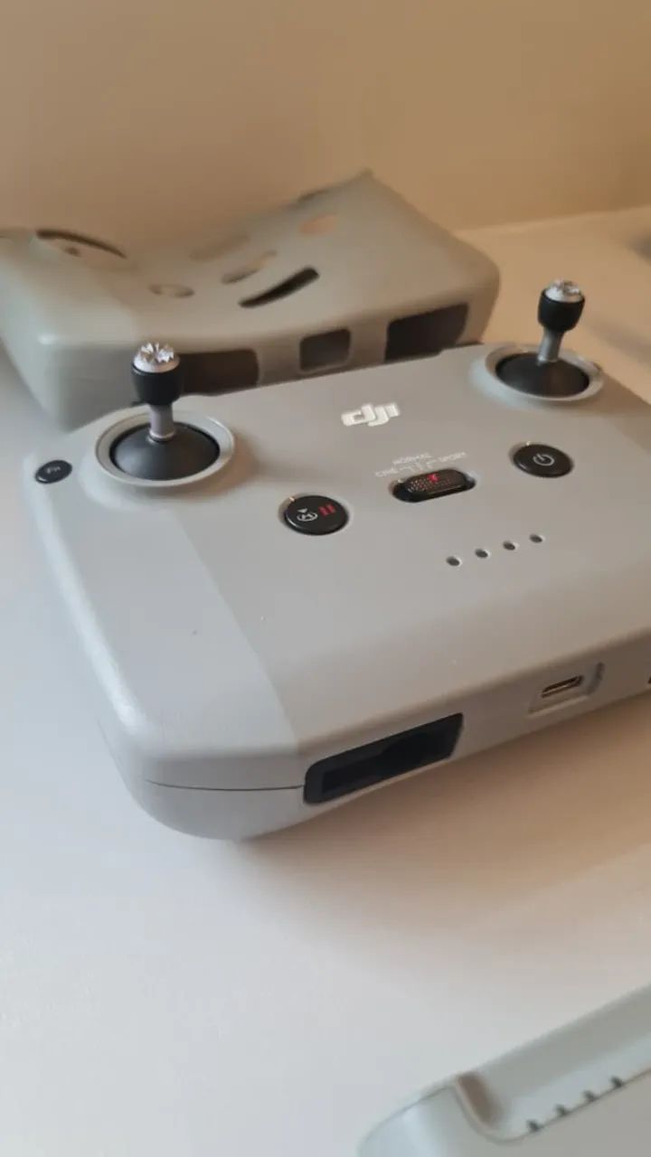 Drone DJI Mini 2 Fly More Combo - Foto 5