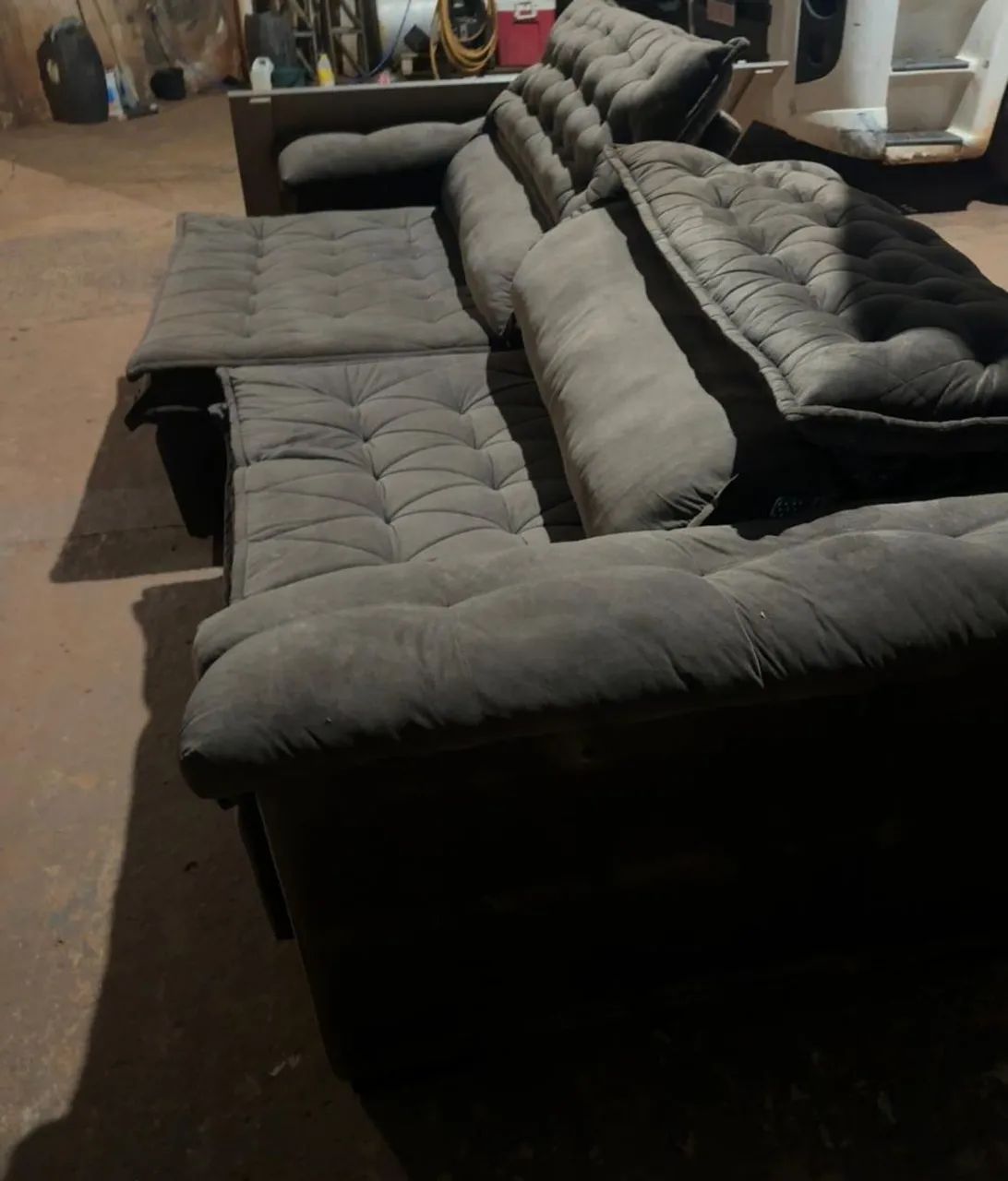 Sofá retrátil 3 lugares grande - Foto 3