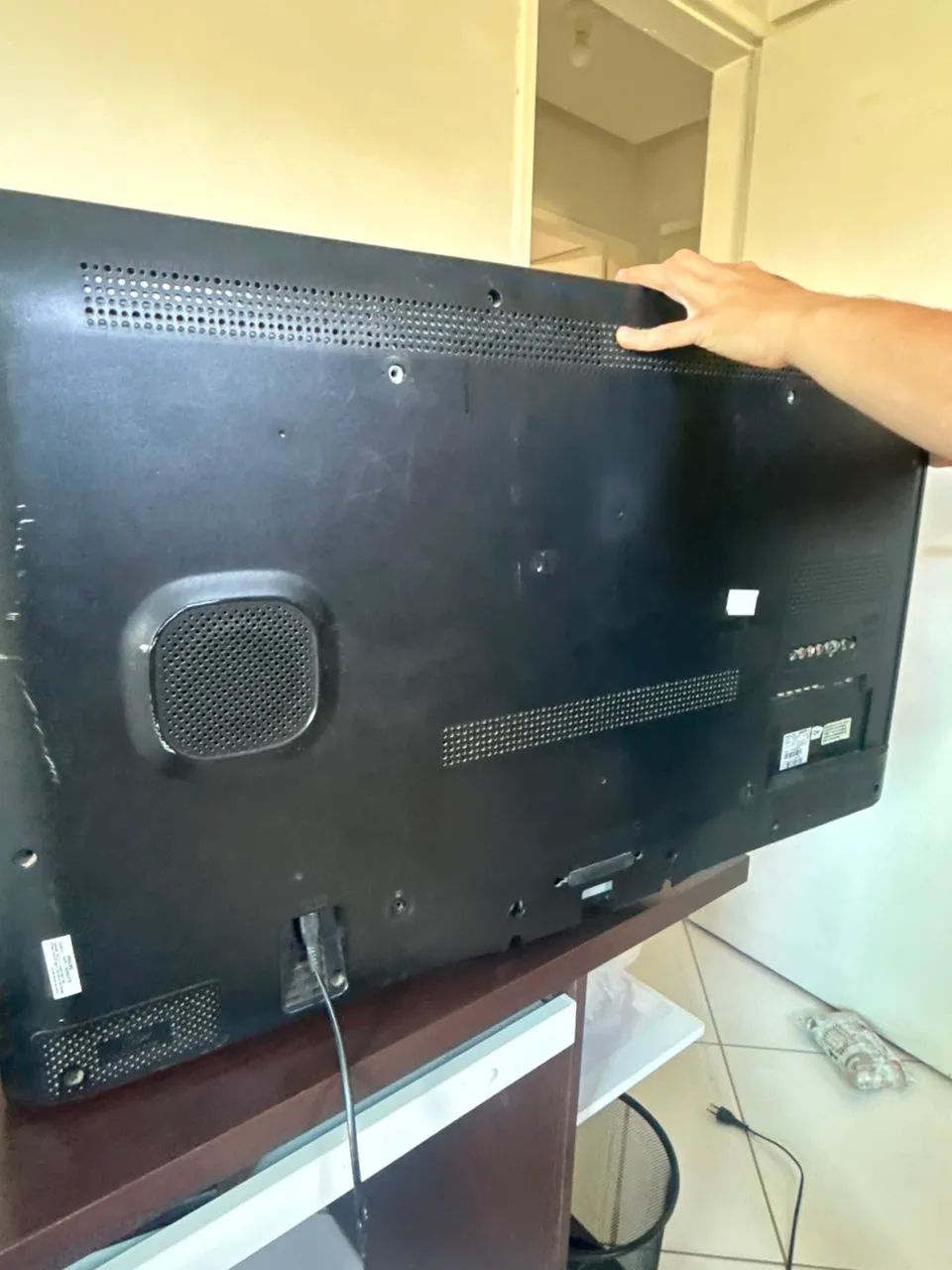 TV Philips LED 40" Full HD - Foto 3