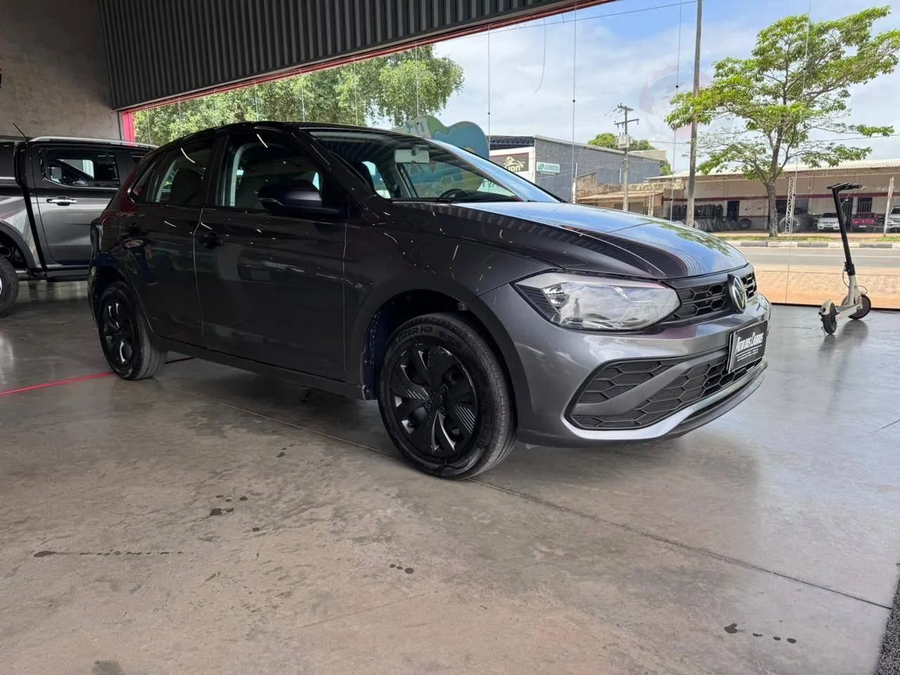 Volkswagen Polo Track 1.0 Flex 12V 5P 2024 - Foto 4