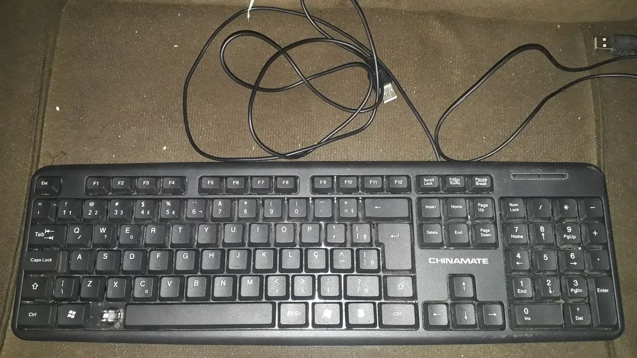 Teclado e mouse e mouse ped