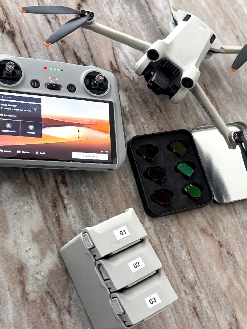 Drone DJI Mini 3 Pro Fly More Bem Conservado - Foto 2