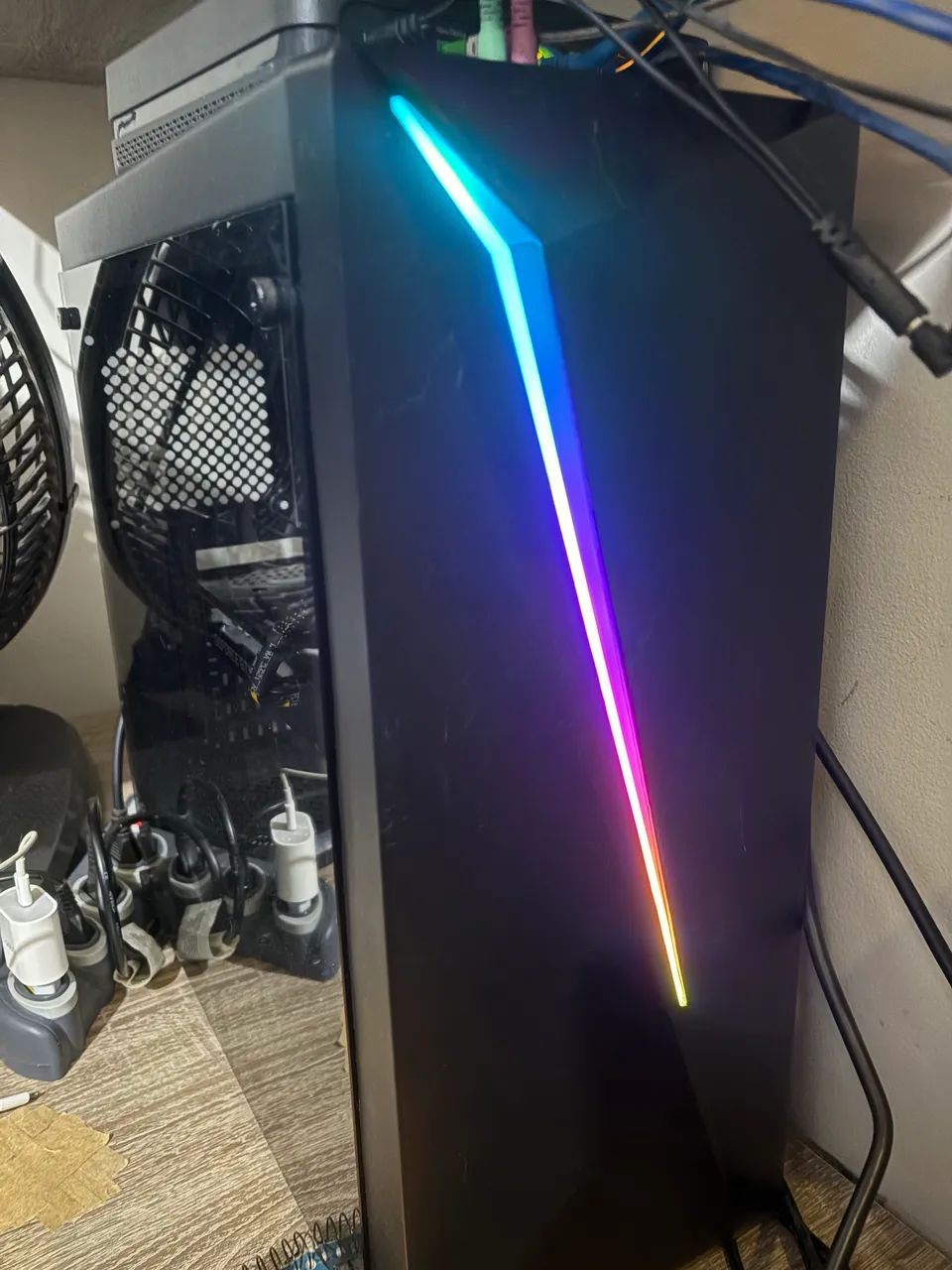 PC Gamer i5-9400F + GTX 1660 Super 6GB + 16GB RAM + Teclado