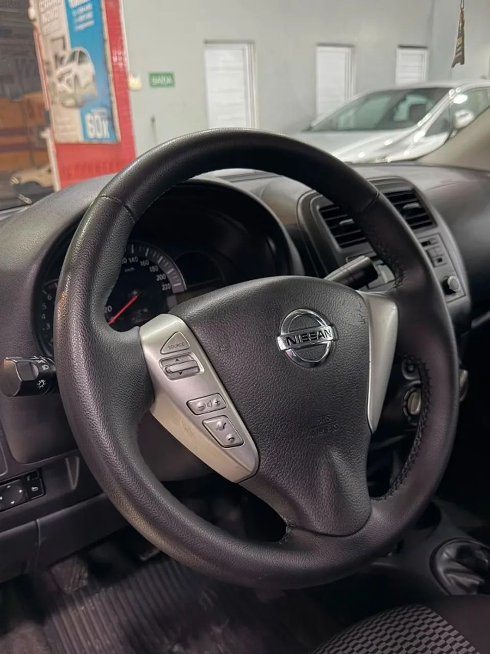 Nissan Versa 1.0 12V Flexstart 4P Mec. 2020 - Foto 5