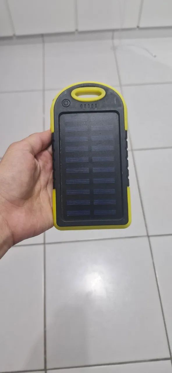 carregador portátil com energia solar