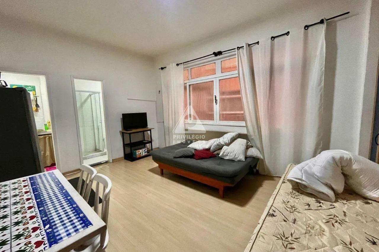 Apto 1 Quarto Poucos passos da praia - Leme - Foto 3