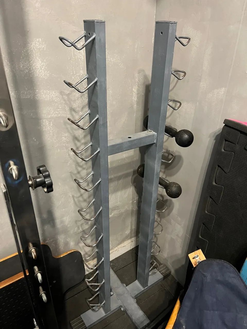 Suporte para halteres academia  - Foto 3