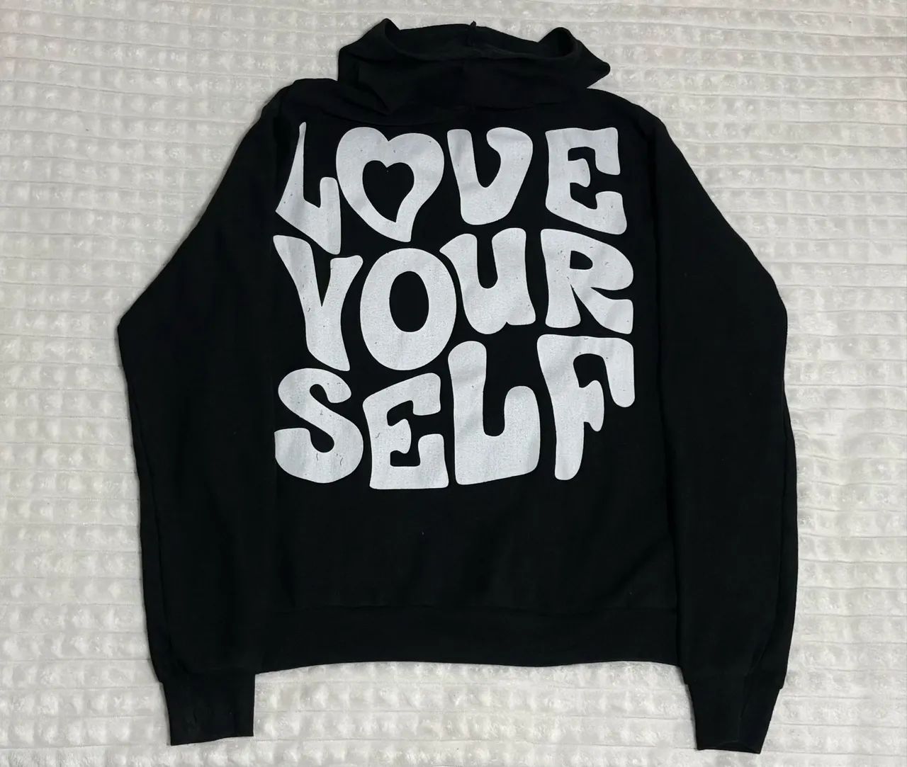 Moletom Love Yourself